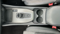 Nissan Qashqai 1.3 DiG-T MH 158 N-Connecta 5dr Xtronic Petrol Hatchback